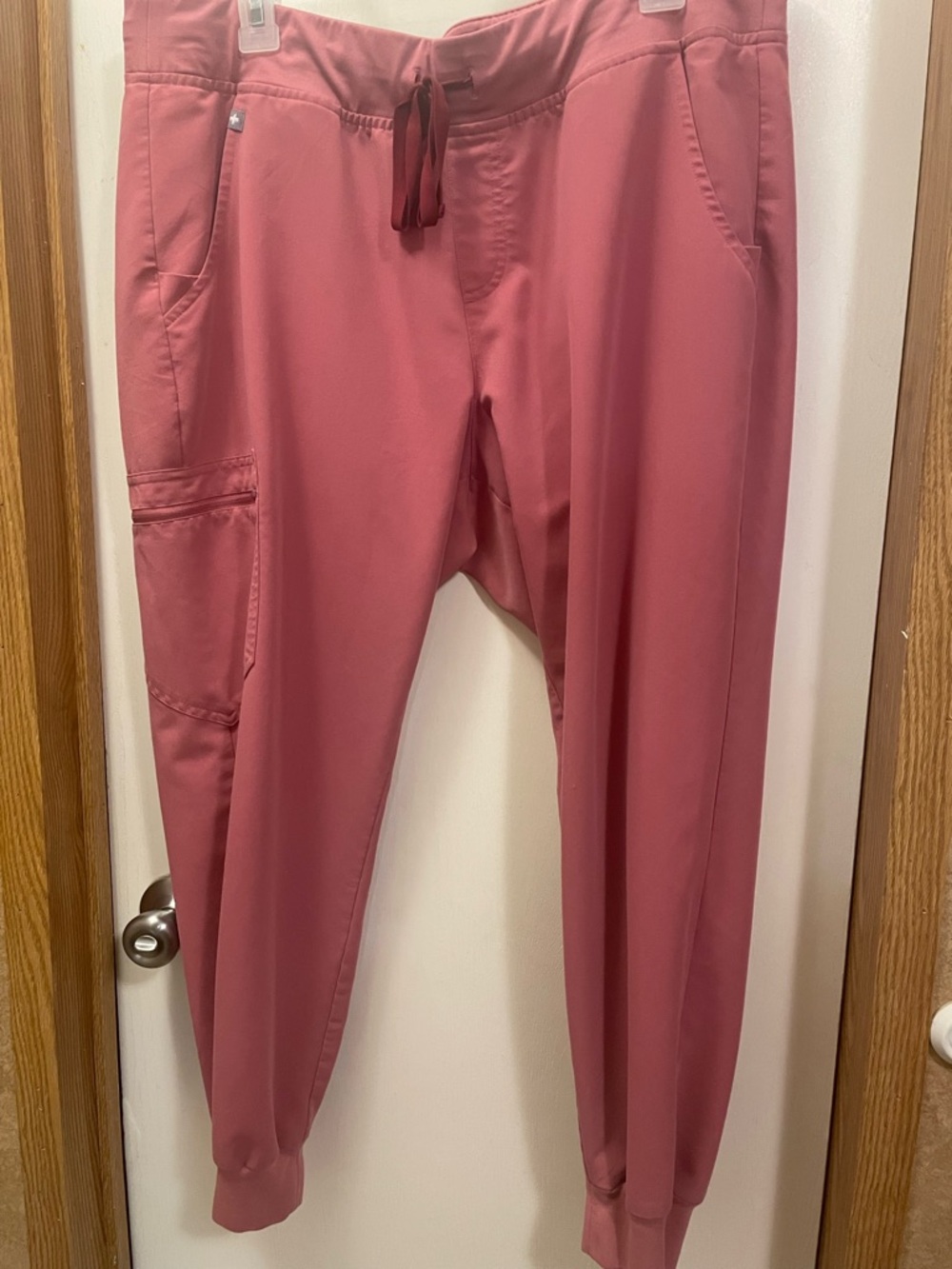 Women’s Fig Jogger Scrub Pants